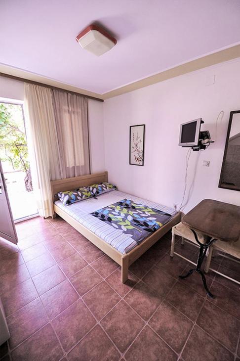 Vila Mila Petrovac Buitenkant foto